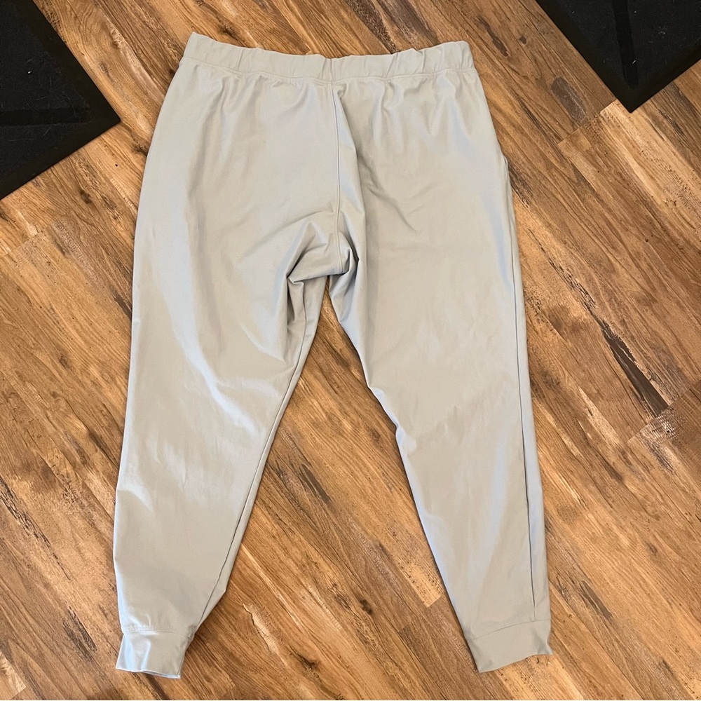 Womens under armour UA heat gear performance jogger sweat pants sz XL gray - Picture 3 of 6